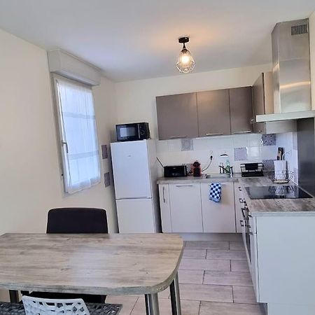 Апартаменты T2 Pool & Terrasse - Parking - Metro - Wifi Тулуза Экстерьер фото